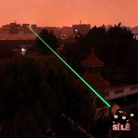 Đèn Pin Laser 303 - Đèn Laser Đa Năng Công Suất Mạnh, Chiếu Sáng Xanh Rực Rỡ, Khoảng Cách 5km, Tặng Pin Sạc và Bộ Sạc