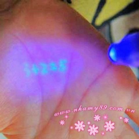 Bút Viết Tàng Hình Độc Đáo - Bí Mật Chỉ Bạn Biết, Thám Tử Với Đèn Led Tím, Quà Tặng Lãng Mạn Thú Vị