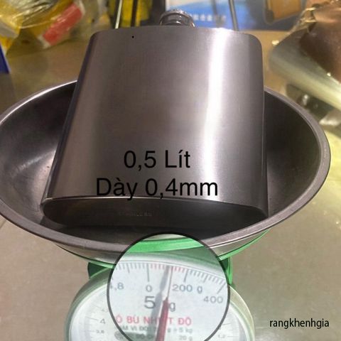 Bình Nước Inox 304 CCCP 0.5L - Thời Trang, Bền Bỉ, Kèm Bao, Cốc và Phễu - Hoàn Hảo Cho Thể Thao và Dã Ngoại