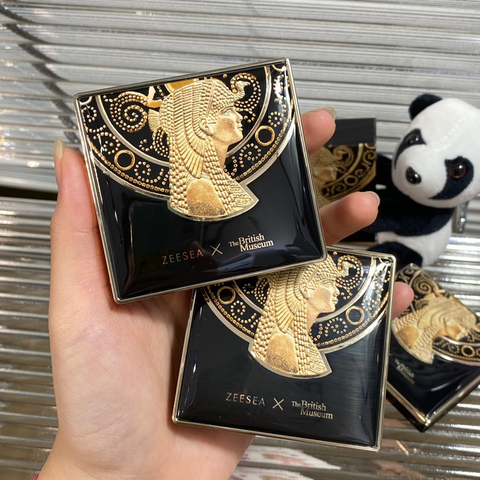 Phấn Phủ Trang Điểm ZEESEA Nữ Hoàng Ai Cập 8g - Kiểm Soát Dầu, Lớp Phấn Mịn Nhẹ, Mang Lại Da Mịn Như Nhung