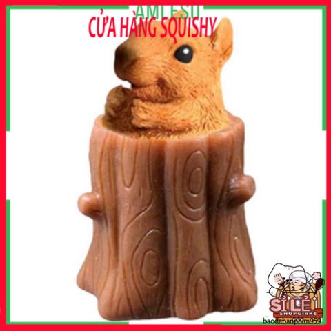 Đồ Chơi Squishy Hình Con Sóc Ngủ Trong Gốc Cây - Đồ Chơi Giảm Stress Dễ Thương Cho Trẻ Em và Người Lớn - Đồ Trang Trí Bàn Làm Việc
