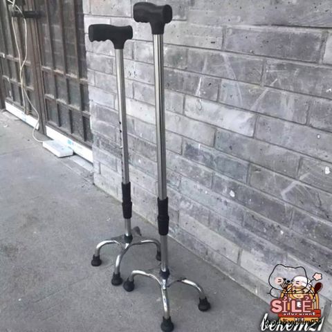 Gậy Chống 3-4 Chân Cho Người Già - Giải Pháp Di Chuyển An Toàn và Tiện Lợi - Sản Phẩm Nhập Khẩu Chất Lượng cao