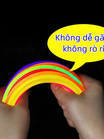 Hộp 100 Que Phát Sáng Nhiều Màu SU888 Kèm 100 Đầu Nối - Trang Trí Vòng Tay Dễ Dàng Cho Tiệc Tùng Và Sự Kiện Ngoài Trời