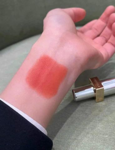 Son Thỏi Lì Prada 077 Arancio Màu Cam Cháy - Thời Thượng, Quyến Rũ, Lipstick 3.8g Chính Hãng