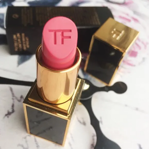 Son Tom Ford Lip Color Màu 08 Flamingo Hồng Dâu Chính Hãng - Chất Son Mịn, Độ Bền Cao, Lựa Chọn Hoàn Hảo Cho Mọi Dịp Tiệc