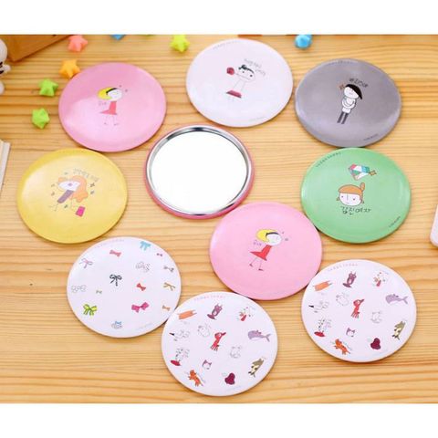 Gương Mini Đáng Yêu Nhập Khẩu - Kích Thước 6,5cm-7cm, Nhiều Hình Kute Mix Ngẫu Nhiên - Quà Tặng Xinh Xắn cho Fan Thời Trang