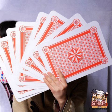 Bộ Bài Tây Khổng Lồ Gấp 9 Lần - Kích Thước A4 Độc Đáo Cho Giây Phút Giải Trí Vui Vẻ Cùng Gia Đình và Bạn Bè