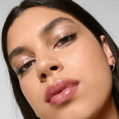 Son Kem Sephora Collection Outrageous Plump 05 Đỏ Hồng Cherry - Son Dưỡng Ẩm, Đầy Đặn, Chính Hãng dla Bạn Trang Điểm Sống Động