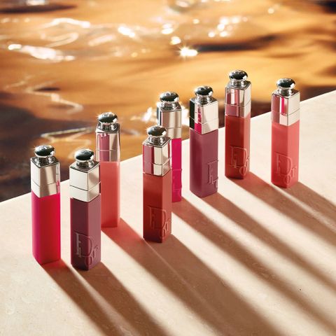 Son Dưỡng Dior Tattoo Addict Lip Tattoo 541 Natural Sienna - Son Môi Đỏ Đất Quyến Rũ Chính Hãng, Dưỡng Ẩm Lâu Trôi