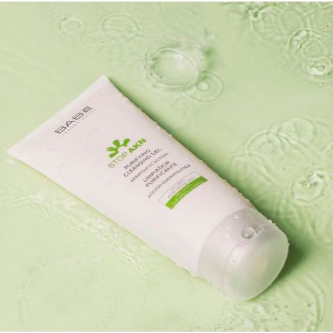 Sữa Rửa Mặt Cho Da Dầu Mụn Stop Akn - Gel Làm Sạch Sâu Ngừa Mụn 100ml, Giúp Da Sáng Khỏe Và Mềm Mại