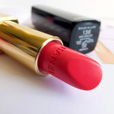 Son Chanel Rouge Allure Màu 136 Mélodieuse - Son Môi Hồng Coral Cao Cấp Chính Hãng, Sang Trọng, Độ Bám Màu Lâu Dài, Phong Cách Hiện Đại