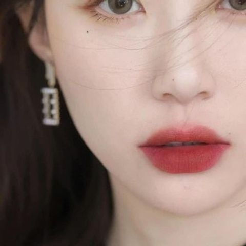 Son Tom Ford Satin Matte 52 Naked Rose - Màu Hồng Cánh Hoa Sang Trọng, Chính Hãng, Độ Bám Màu Lâu, Phù Hợp Mọi Phong Cách