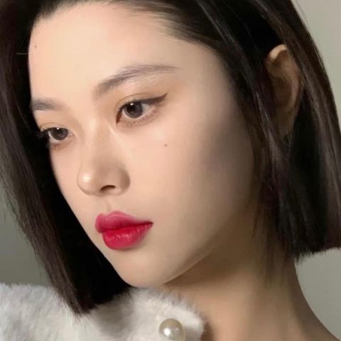 Son Shu Uemura Unlimited Matte KM RD 171 Đỏ Trầm - Độ Bám Màu Tối Ưu, Dưỡng Ẩm Cho Đôi Môi Mềm Mượt, Phong Cách Sang Trọng