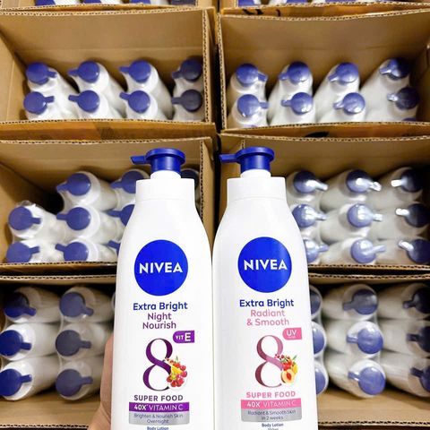 Sữa Dưỡng Thể Trắng Da Nivea 400ml - Cung Cấp Độ Ẩm, Phục Hồi Da, Hiệu Quả Làm Trắng Tự Nhiên, Chăm Sóc Da Hoàn Hảo