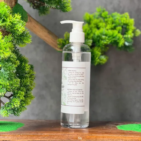 Dầu Dừa Tách Lạnh Ly Tâm Escoco 250ml – Dầu dừa ép lạnh ly tâm Nguyên Chất Tự Nhiên Cho Da, Tóc, Chăm Sóc Sức Khỏe và Nấu Ăn