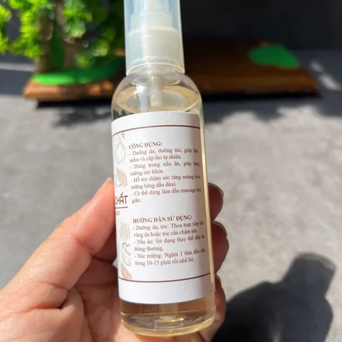 Dầu Dừa Thủ Công Escoco 100ml - Dưỡng Ẩm Da, Tóc Mềm Mượt Từ Thiên Nhiên - Sản Phẩm An Toàn, Không Hóa Chất
