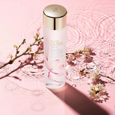 Nước Thần Estée Lauder Micro Essence 200ml - Serum Hoa Anh Đào Cấp Ẩm và Làm Sáng Da - Mỹ Phẩm Chính Hãng Từ Queen Snap Shop