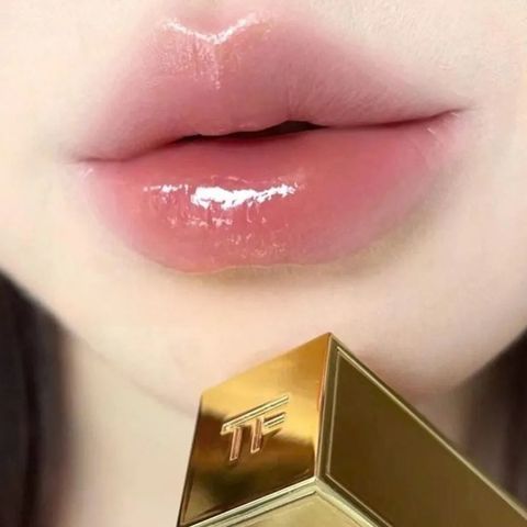 Son Dưỡng Tom Ford TF Soliel Balm Lip 05 Getaway - Son Môi Hoa Hồng Khô Sang Trọng Cho Đôi Môi Mềm Mại, Chính Hãng Mỹ