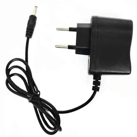 Sạc Liền Dây Chân Tròn 5V 500mAh cho Đèn Pin Siêu Sáng, Đèn Đội Đầu và Thiết Bị Tích Điện - Tiện Ích Sử Dụng Hằng Ngày