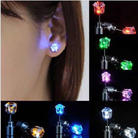 Khuyên Tai LED Phát Sáng Đính Đá Rhinestone - Bông Tai Hợp Thời Trang Nữ Độc Đáo, Phụ Kiện Thời Trang Cá Tính