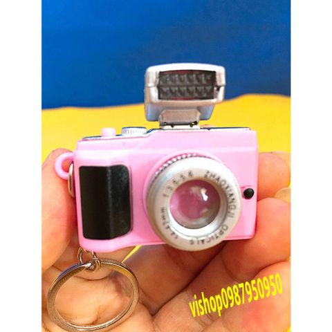 Móc Khóa Hình Máy Ảnh Mini Có Đèn LED Phát Sáng - Phụ Kiện Dễ Thương Cho Người Yêu Nhiếp Ảnh, Quà Tặng Độc Đáo