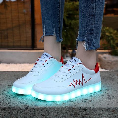 Giày Phát Sáng Đèn LED Màu Trắng Kẻ Nhịp Tim Đỏ, Ánh Sáng 7 Màu Thời Trang Cho Nam Nữ, Chống Nước, Dùng Cho Tiệc và Sự Kiện