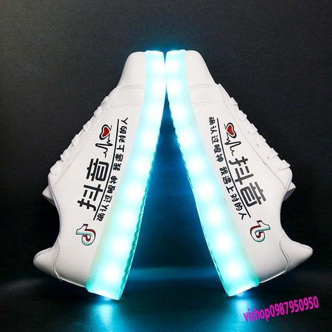 Giày phát sáng LED 7 màu thời trang Unisex - Giày thể thao chống nước kiểu dáng năng động cho tiệc sinh nhật, sự kiện, và hội nhóm