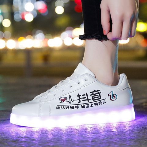 Giày Phát Sáng Đen Led 7 Màu Chữ Hàn Nhịp Tim - Giày Cao Cổ Nam Nữ, 11 Chế Độ Ánh Sáng Thời Trang, Chống Nước, Thoải Mái