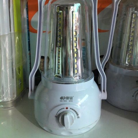 Đèn Tích Điện Siêu Sáng KM-783C Rechargeable - Đèn LED Đa Năng Chất Lượng Cao Cho Căn Phòng Thêm Sáng Và Tiện Lợi