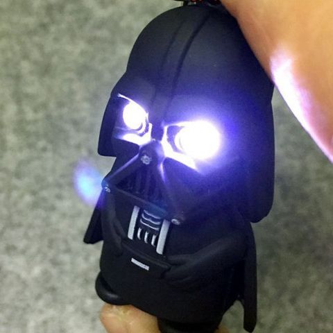Móc Khóa Darth Vader Đèn LED Âm Thanh Star Wars - Phụ Kiện Thời Trang Độc Đáo Hình Nhân Vật Phim Star Wars