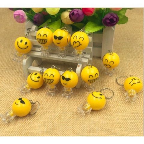 Móc Khóa Mặt Cười Emoji Phát Sáng Nhiều Màu - Phụ Kiện Thời Trang Dễ Thương Cho Chìa Khóa & Túi Xách