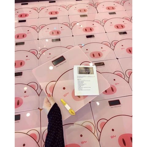 Cân Điện Tử Sức Khỏe Heo Hồng Siêu Cute - Cân Đo Chính Xác, Kính Chịu Lực, LED Sáng Đêm - Hàng Có Sẵn Sỉ Từ 3