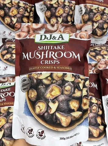 Nấm Hương Sấy Giòn DJ&A Shiitake Mushroom Crisps 65g - Snack Lành Mạnh Thơm Ngon, Ăn Vặt Đầy Dưỡng Chất