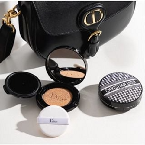 Phấn Nước Dior Diorskin Forever Perfect Cushion 15g - Phấn Trang Điểm Chính Hãng, Độ Che Phủ Tự Nhiên, Phù Hợp Với Mọi L