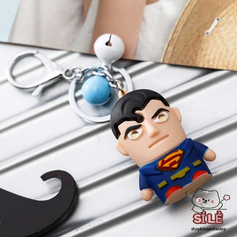 Móc Khóa LED Superman Phát Sáng - 3 Trong 1 Có Nhạc và Đèn Chiếu Thời Trang Độc Đáo Cho Fan Siêu Anh Hùng