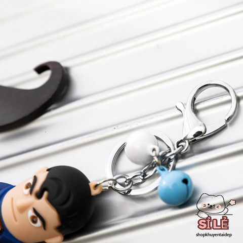 Móc Khóa LED Superman Phát Sáng - 3 Trong 1 Có Nhạc và Đèn Chiếu Thời Trang Độc Đáo Cho Fan Siêu Anh Hùng