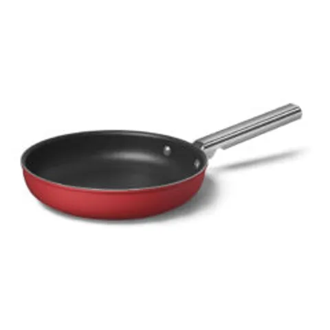 Chảo Rán SMEG CKFF3001RDM 30cm Đỏ - Chảo Bếp Chống Dính, Được Sử Dụng Trên Bếp Từ, Tay Cầm Thoải Mái, Dễ Dàng Nấu Nướng