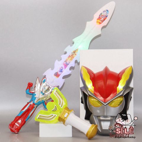 Bộ Trang Phục Siêu Nhân ULTRAMAN - Đồ Chơi Hóa Trang Cosplay Thế Giới Siêu Anh Hùng Cho Trẻ Em, Chất Liệu PVC Cao Cấp, Đèn LED và Âm Thanh