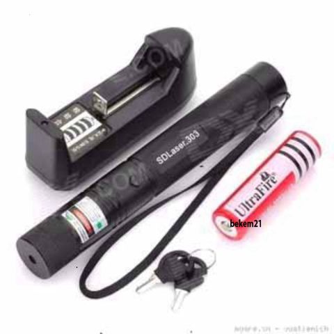 Đèn Pin Chiếu Laser Ánh Sao Sạc USB 303 - Đèn Laze Chiếu Xa 3 Kilomet, Thiết Kế Chống Nước, Dụng Cụ Tiện Ích Di Động