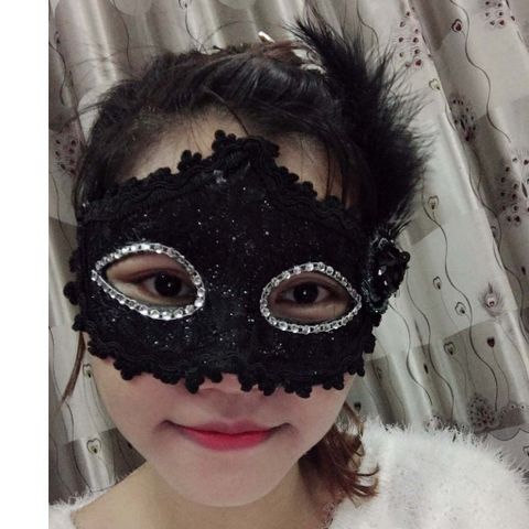Mặt Nạ Nửa Mặt Lông Vũ Trung Thu - Đạo Cụ Halloween Sang Trọng, Chất Liệu Thân Thiện, Thiết Kế Đẹp Mắt, Trang Trí Bữa Tiệc