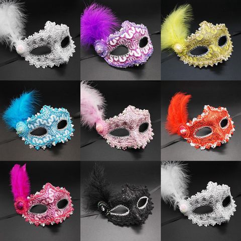 Mặt Nạ Halloween Nửa Mặt Dạ Hội Lông Vũ Kim Sa Sang Trọng - Phụ Kiện Cosplay Độc Đáo cho Tiệc Tùng và Sự Kiện