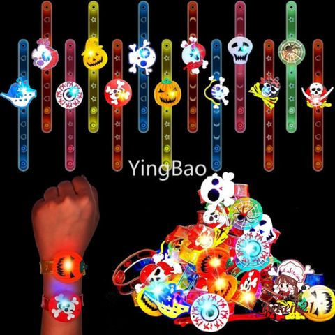 10 cái Vòng Tay LED Halloween - Phụ Kiện Tiệc Tùng Chiếu Sáng Dơi Ma, Bí Ngô, Nhện - Thêm Không Khí Lễ Hội