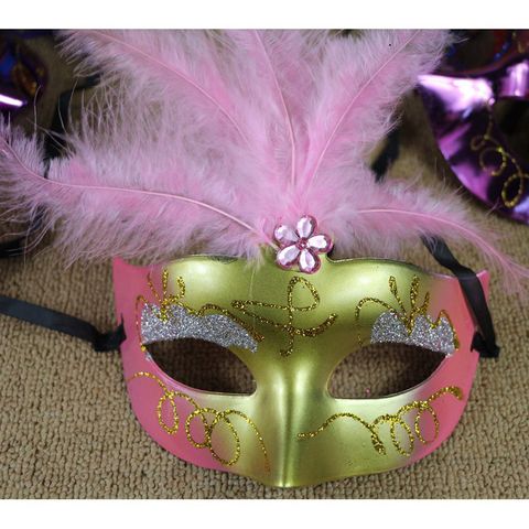 Mặt Nạ Lông Vũ Nửa Mặt Hóa Trang Cho Nam Nữ - Phụ Kiện Halloween Lễ Hội Tiệc Tùng, Cosplay Sang Trọng, Chất Liệu Nhựa