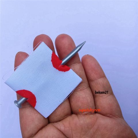Giả Ngón Tay Bị Đinh Chọc - Phụ Kiện Troll Hài Hước Chân Thật Dành Cho Tiệc Halloween Và Trò Chơi Đùa Giỡn