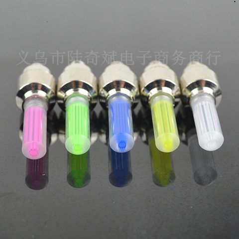 Bộ 2 Van Xe Phát Sáng LED Cho Xe Đạp, Xe Máy, Ô Tô - Đèn Cảm Biến Chuyển Động Thú Vị và Tiết Kiệm Năng Lượng
