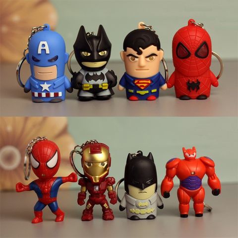 Móc Khóa Superman Đèn LED Phát Sáng - Âm Thanh Độc Đáo, Móc Khóa Siêu Nhân Xanh Ngộ Nghĩnh, Quà Tặng Đáng Yêu, Phụ Kiện Thời Trang