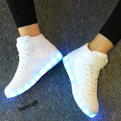 Giày Cao Cổ Phát Sáng LED 7 Màu Hàn Quốc - Giày Thời Trang Nam Nữ Chống Nước, Có 8 Chế Độ Sáng, Phù Hợp Đi Chơi, Tiệc Tùng
