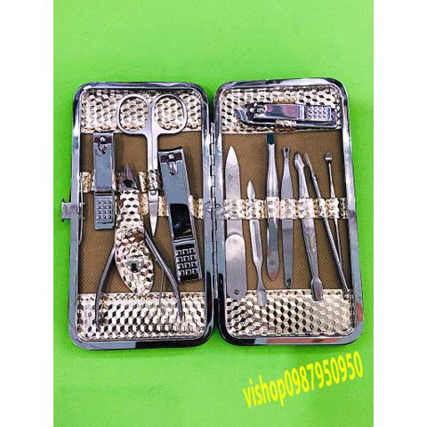 Bộ cắt móng tay 12 chi tiết vàng cao cấp - Bộ dụng cụ chăm sóc cá nhân gọn nhẹ, sang trọng, quà tặng ý nghĩa cho bạn và người thân