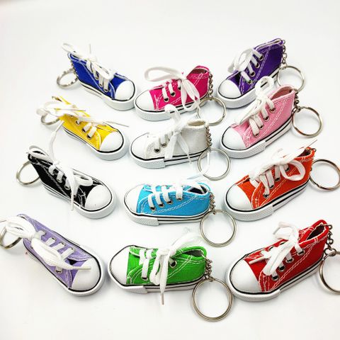 Móc Khóa Hình Giày Bata Độc Đáo - Phụ Kiện Thời Trang Mini Cá Tính, Quà Tặng Ý Nghĩa - 10 Màu Sắc Khác Nhau