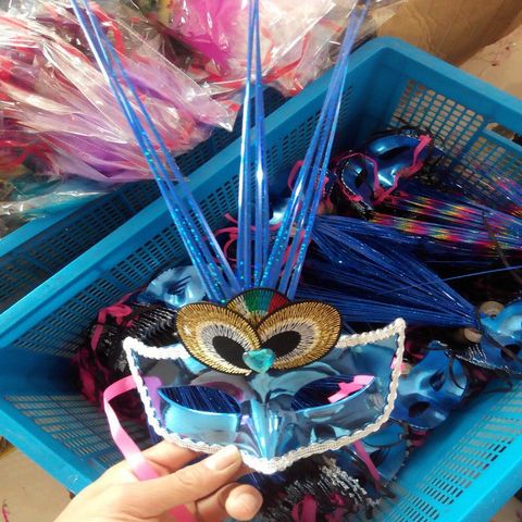 Mặt Nạ Bướm Nửa Mặt Halloween - Phụ Kiện Cosplay Thiết Kế Dễ Thương Cho Tiệc Hóa Trang